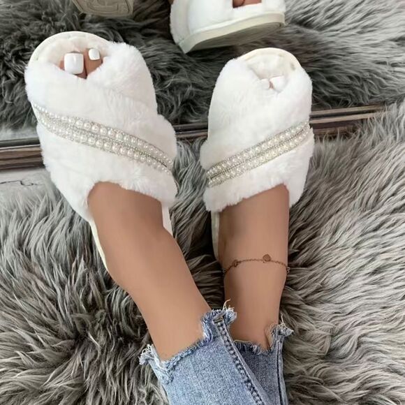 Cross Strap Fluffy Faux Pearl Open Toe Plush Slippers. White. 6.5-7. BRAND NEW. - Picture 8 of 9